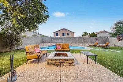 14136 W Gelding Drive, Surprise, AZ 85379 - Photo 31
