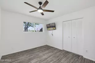 2242 W Concho Cir, Mesa, AZ 85202 - Photo 37