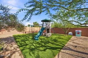 9827 N 65th Pl, Paradise Valley, AZ 85253 - Photo 57