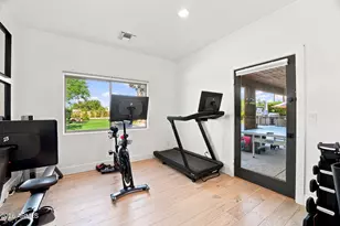 9827 N 65th Pl, Paradise Valley, AZ 85253 - Photo 23