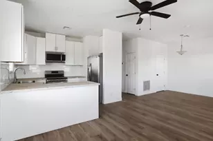 1306 E Purdue Ave, Phoenix, AZ 85020 - Photo 9