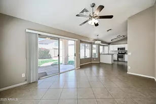 3830 E Tanglewood Dr, Phoenix, AZ 85048 - Photo 7