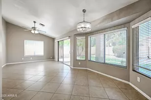 3830 E Tanglewood Dr, Phoenix, AZ 85048 - Photo 5
