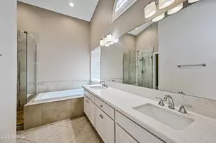 3830 E Tanglewood Dr, Phoenix, AZ 85048 - Photo 15