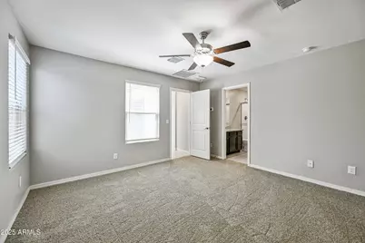 8047 W Albeniz Place, Phoenix, AZ 85043 - Photo 11