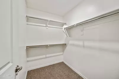 8047 W Albeniz Place, Phoenix, AZ 85043 - Photo 13
