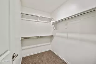 8047 W Albeniz Pl, Phoenix, AZ 85043 - Photo 13