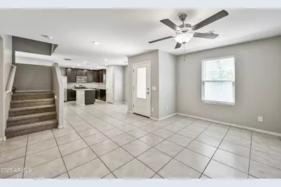 8047 W Albeniz Place, Phoenix, AZ 85043 - Photo 3