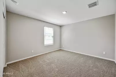 8047 W Albeniz Place, Phoenix, AZ 85043 - Photo 19