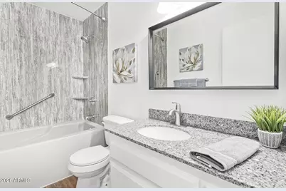 5525 E Thomas Road #Q8, Phoenix, AZ 85018 - Photo 9