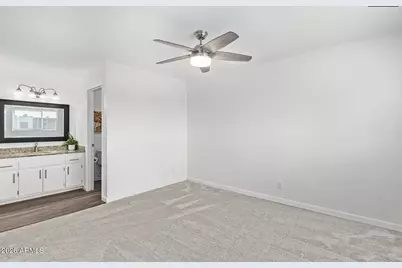 5525 E Thomas Road #Q8, Phoenix, AZ 85018 - Photo 5