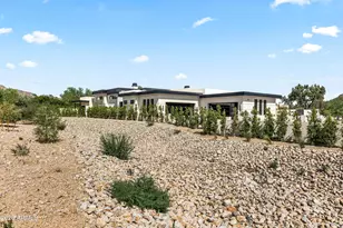 6321 N 48th Pl, Paradise Valley, AZ 85253 - Photo 47