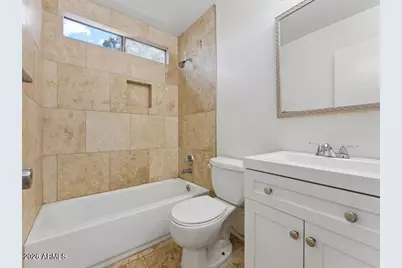 7522 W Highland Avenue, Phoenix, AZ 85033 - Photo 15