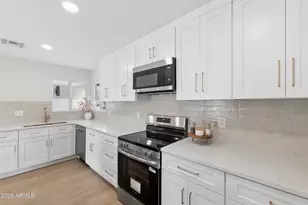 3541 W Dailey St, Phoenix, AZ 85053 - Photo 43