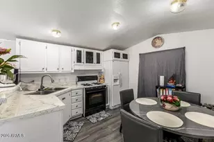 8427 W Glendale Ave, Glendale, AZ 85305 - Photo 7