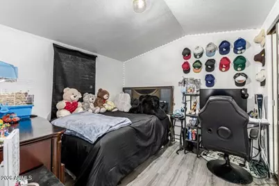 8427 W Glendale Avenue #15, Glendale, AZ 85305 - Photo 11