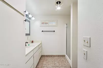 11031 W Tonada Drive, Sun City, AZ 85351 - Photo 17