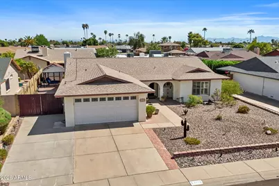 4933 W Onyx Avenue, Glendale, AZ 85302 - Photo 1