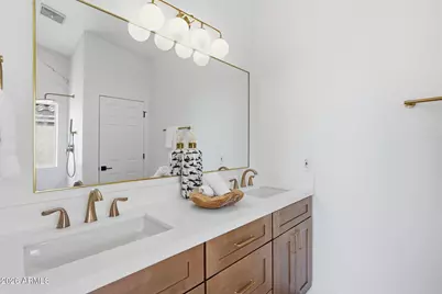 2563 E Robb Lane, Phoenix, AZ 85024 - Photo 33