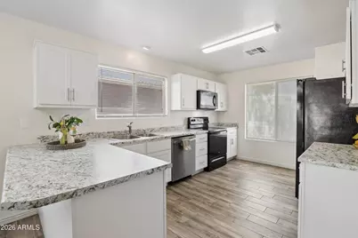 45618 W Sheridan Road, Maricopa, AZ 85139 - Photo 9