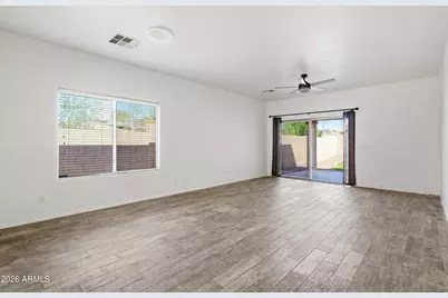 334 W Rio Drive, Casa Grande, AZ 85122 - Photo 5