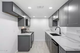 19208 N 5th Ave, Phoenix, AZ 85027 - Photo 5