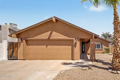 2150 W Isthmus Loop, Mesa, AZ 85202 - Photo 1