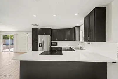 1409 N 62nd Street, Mesa, AZ 85205 - Photo 9