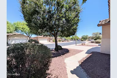 16635 N 169th Avenue, Surprise, AZ 85388 - Photo 5
