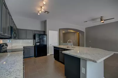 4027 E Marshall Avenue, Gilbert, AZ 85297 - Photo 13