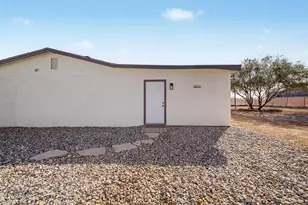 32234 N Center St, Wittmann, AZ 85361 - Photo 7