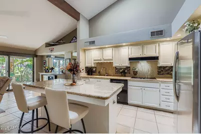 10437 E Cochise Avenue, Scottsdale, AZ 85258 - Photo 11