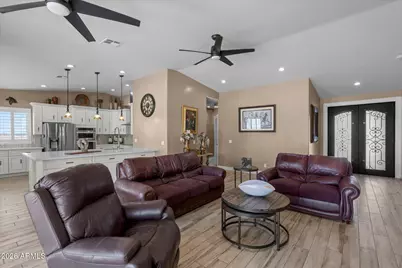 24039 W Cavedale Drive, Wittmann, AZ 85361 - Photo 11