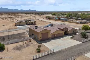 24039 W Cavedale Dr, Wittmann, AZ 85361 - Photo 45