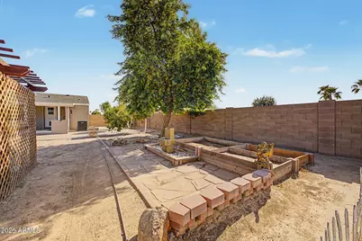 828 E Quentin Lane, San Tan Valley, AZ 85140 - Photo 29