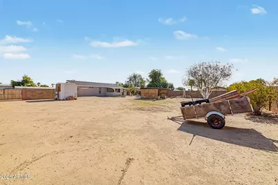 828 E Quentin Lane, San Tan Valley, AZ 85140 - Photo 31