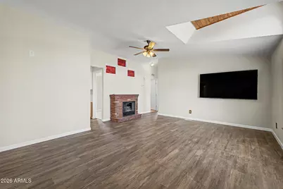 828 E Quentin Lane, San Tan Valley, AZ 85140 - Photo 7