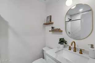 3806 W Mitchell Dr, Phoenix, AZ 85019 - Photo 15