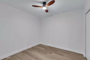 3806 W Mitchell Dr, Phoenix, AZ 85019 - Photo 17