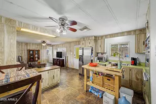 6618 W Hatcher Rd, Glendale, AZ 85302 - Photo 11