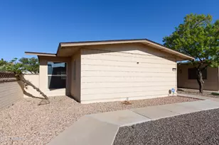 10727 W Santa Fe Dr, Sun City, AZ 85351 - Photo 3