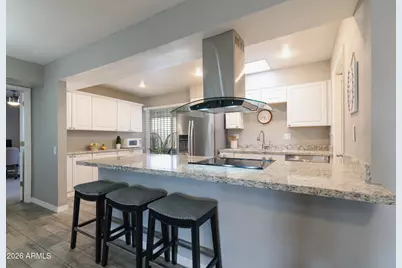 10727 W Santa Fe Drive, Sun City, AZ 85351 - Photo 11