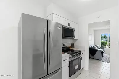 602 E Strahan Drive, Tempe, AZ 85283 - Photo 13