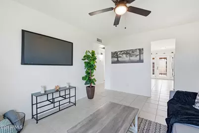 602 E Strahan Drive, Tempe, AZ 85283 - Photo 9