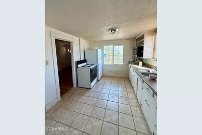 121 W Estrella Avenue, Ajo, AZ 85321 - Photo 11