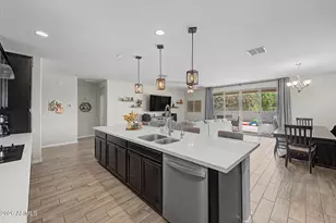 12113 W Country Club Trail, Sun City, AZ 85373 - Photo 11