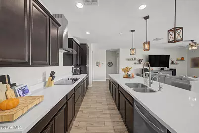 12113 W Country Club Trail, Sun City, AZ 85373 - Photo 13