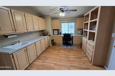 17200 W Bell Road #2319, Surprise, AZ 85374 - Photo 13