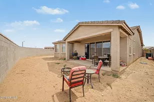 41090 W Haley Dr, Maricopa, AZ 85138 - Photo 35