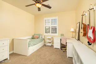 21306 N 38th Pl, Phoenix, AZ 85050 - Photo 35